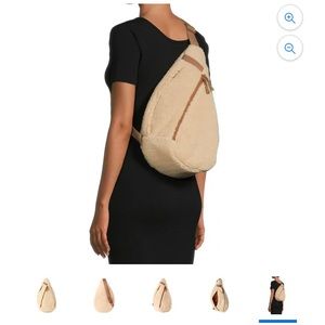 Sherpa sling bag